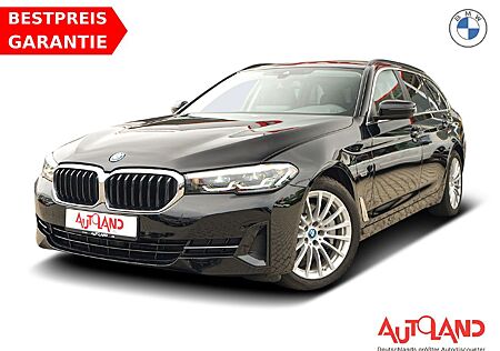 BMW 520e Touring Virtual Cockpit Navi Kamera PDC