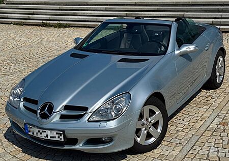 Mercedes-Benz SLK 200 Cabrio Kompressor Automatik Leder TÜV NE