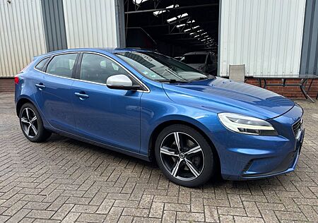 Volvo V40 T4 R-Design Automatic/Navi/LED