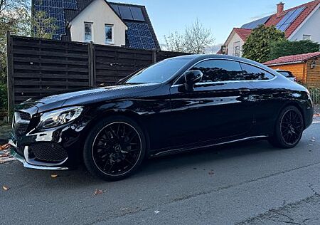Mercedes-Benz C 250 AMG Line Autom. AMG Line