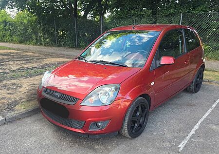 Ford Fiesta 1.3 44 kW Ambiente