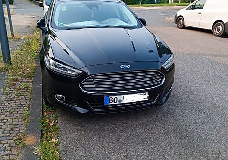 Ford Mondeo 2,0 TDCi 110kW Titanium Turnier Neue Tüv.