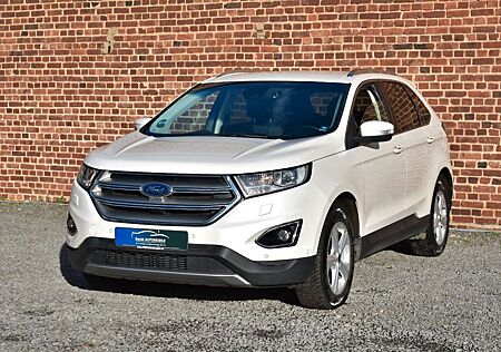 Ford Edge TITANIUM 4x4 LEDER NAVI ACC R.CAM 8xALU PDC