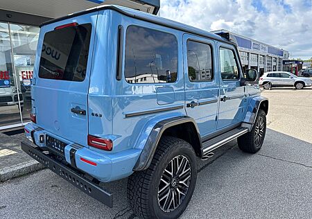 Mercedes-Benz G 63 AMG 4x4/Vintage Blue/Classic Red/Carbon...