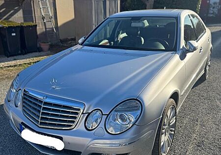 Mercedes-Benz E 280 ELEGANCE aus 2. Hand, MOPF, Top Zustand