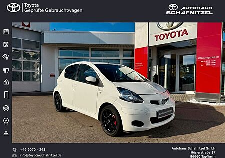 Toyota Aygo (X) Aygo 1,0l-VVT-i 5-Gang *SERVICE NEU*AUX*KLIMA*