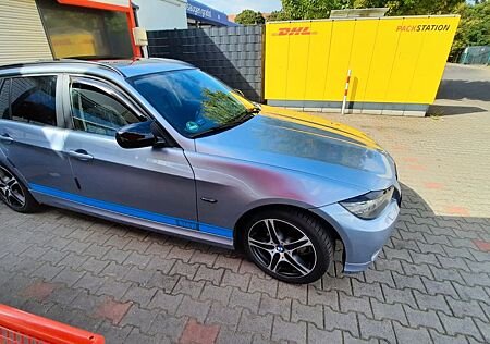 BMW 318i Touring Edition Exclusive Edition Exclusive