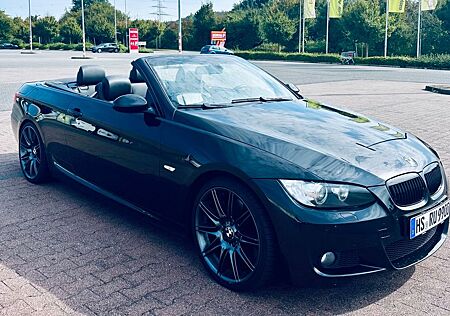 BMW 330d Cabrio - E93 M-Paket Navigation PDC