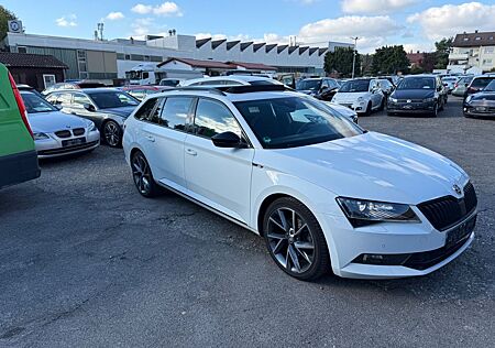 Skoda Superb Combi Sportline*BI-X*KAM*PANO*NAVI*19ZOLL