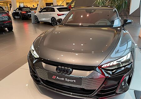 Audi e-tron GT quattro PANO MATRIX NAVI B&O HuD