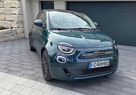 Fiat 500E "la Prima" 42 kWh Limousine *Pano*