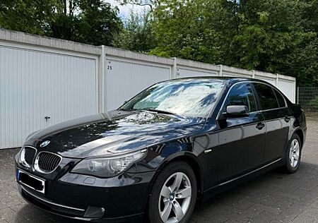 BMW 525d -