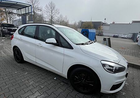 BMW 218i 218 Active Tourer , neue Service Batterie WR