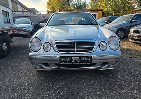 Mercedes-Benz E 320 4MATIC ELEGANCE