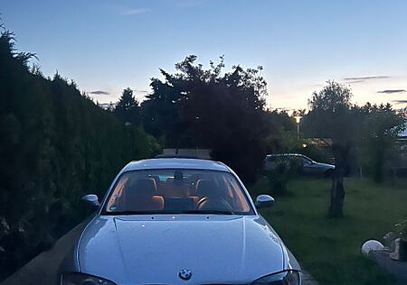 BMW 116i Automatik - 122PS/ 2.0L
