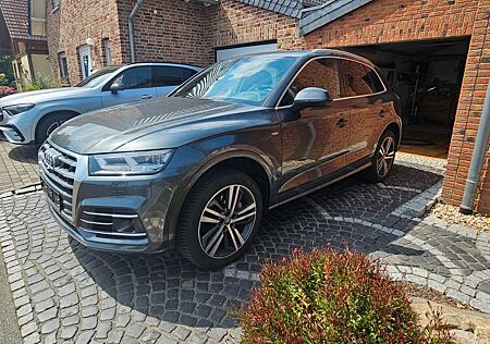 Audi Q5 40 TDI S tronic quattro -