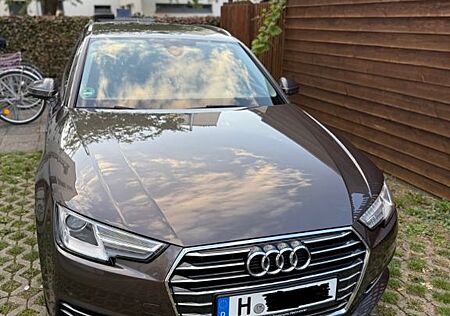 Audi A4 2.0 TDI S tronic Avant Super Zustand