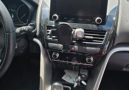 Mitsubishi Eclipse Cross 2.4 PLUG-IN HYBRID 4WD Basis Basis