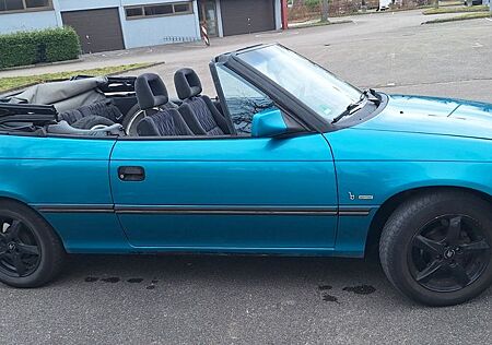 Opel Astra 1.6 Cabrio