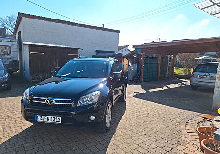 Toyota RAV 4 2.2-l-D-CAT 4x4 Executive Executive