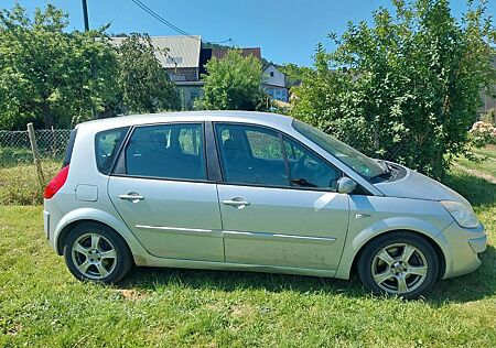 Renault Scenic Conquest 1.9 dCi FAP 96kW Conquest