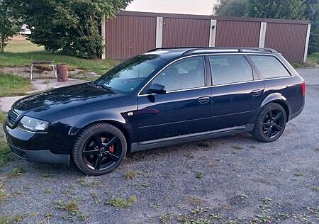 Audi A6 2.8 quattro Avant -
