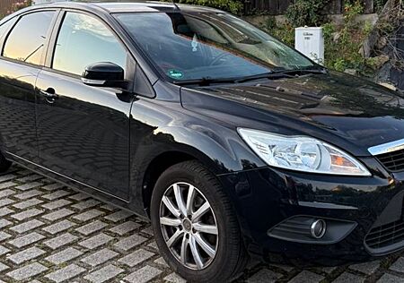 Ford Focus Lim. Concept 1,6 Lim./5Türer/ Klima