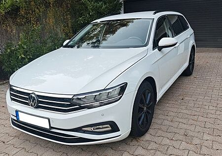VW Passat Variant Volkswagen 2.0 TDI DSG Variant TÜV Neu
