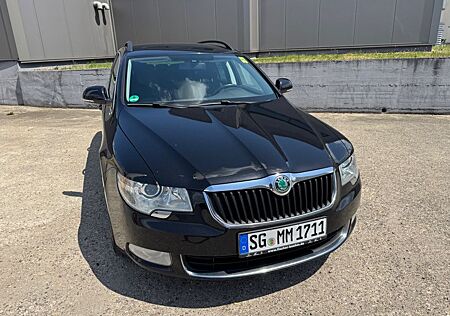Skoda Superb 2.0 TDI Ambition Combi Ambition