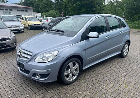Mercedes-Benz B 180 * AUTOMATIK * PDC * ISOFIX * TEMPOMAT