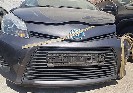 Toyota Yaris 1,5-l-VVT-i Hybrid Edition 2014 Editio...