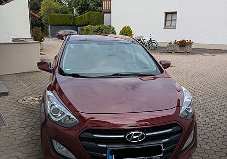 Hyundai i30 blue 1.4 Classic Classic