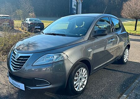 Lancia Ypsilon Gold
