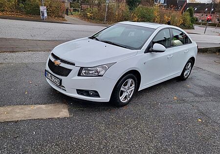 Chevrolet Cruze 2.0D LTZ AT Diesel LTZ