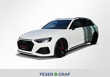 Audi RS4 Avant tiptr. Pano Matrix B&O