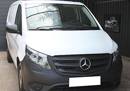 Mercedes-Benz Vito 111 CDI, Klimaaut., Standheiz., Navi, Lang