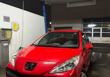 Peugeot 207 Urban Move 75 Urban Move 35.000km