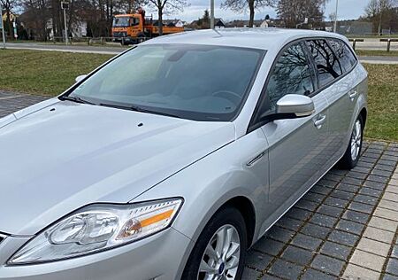 Ford Mondeo 2,0TDCi 103kW Champions Edition Turni...
