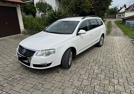 VW Passat Variant Volkswagen 2.0 BlueTDI DPF Highline Vari...
