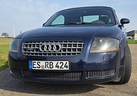 Audi TT Cabrio 1.8T quattro Xenon, Klima, Leder, ..
