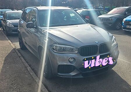 BMW X5 xDrive30d - F15 M pack