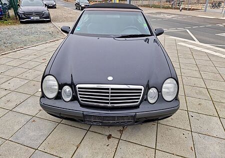 Mercedes-Benz CLK 200 ELEGANCE