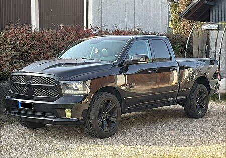 Dodge RAM 1500 5.7 HEMI V8 - LPG - Quad Cab
