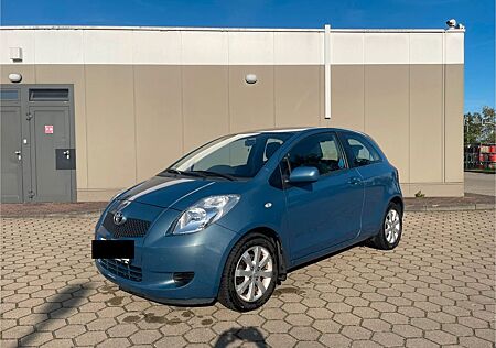 Toyota Yaris 1,3-l-VVT-i Sol