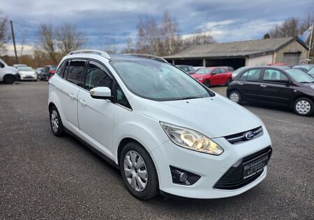 Ford Grand C-Max Titanium 7 Sitzer TÜV NEU