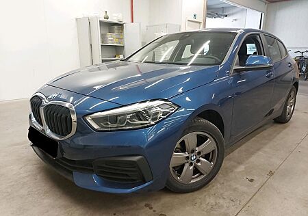 BMW 118iA ADVANTAGE * NAVIGATION * ALU * LED