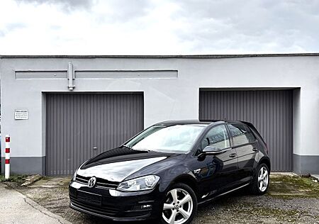 VW Golf Volkswagen 1.6 TDI BMT CUP EZ 12/2014 143000km 2Hand