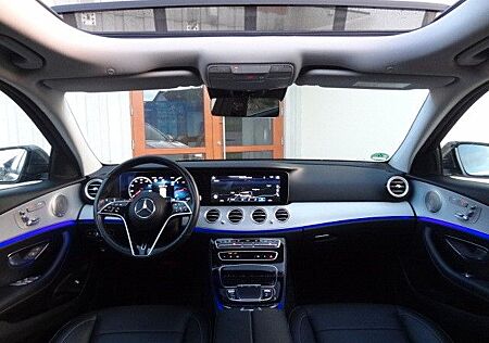 Mercedes-Benz E 400 4M*Avantgarde*AHK*AIRM*PANO*HUD*SOUND*TOP