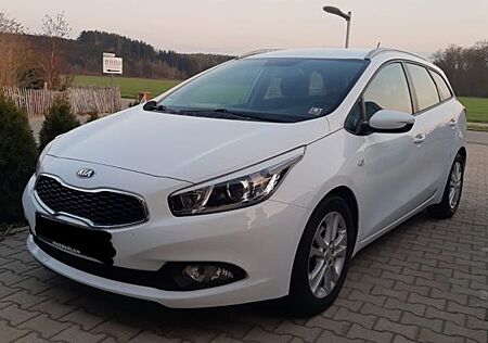 Kia Cee'd / Ceed 1.6 CRDi 90PS Business Line Spo...