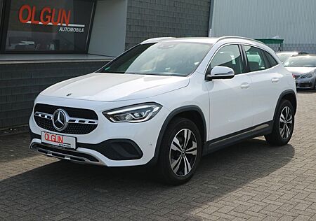 Mercedes-Benz GLA 200 d Progressive *LED*WIDE*AMBIENTE*NAVI*